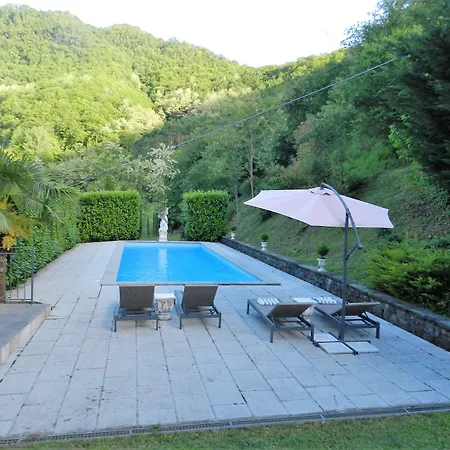 فندق مبيت وإفطار Bertagni 4*